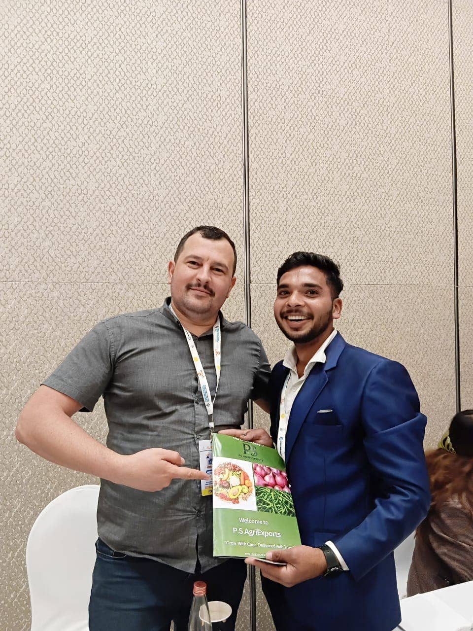 P.S AgriExports team with an international produce buyer — photo 7