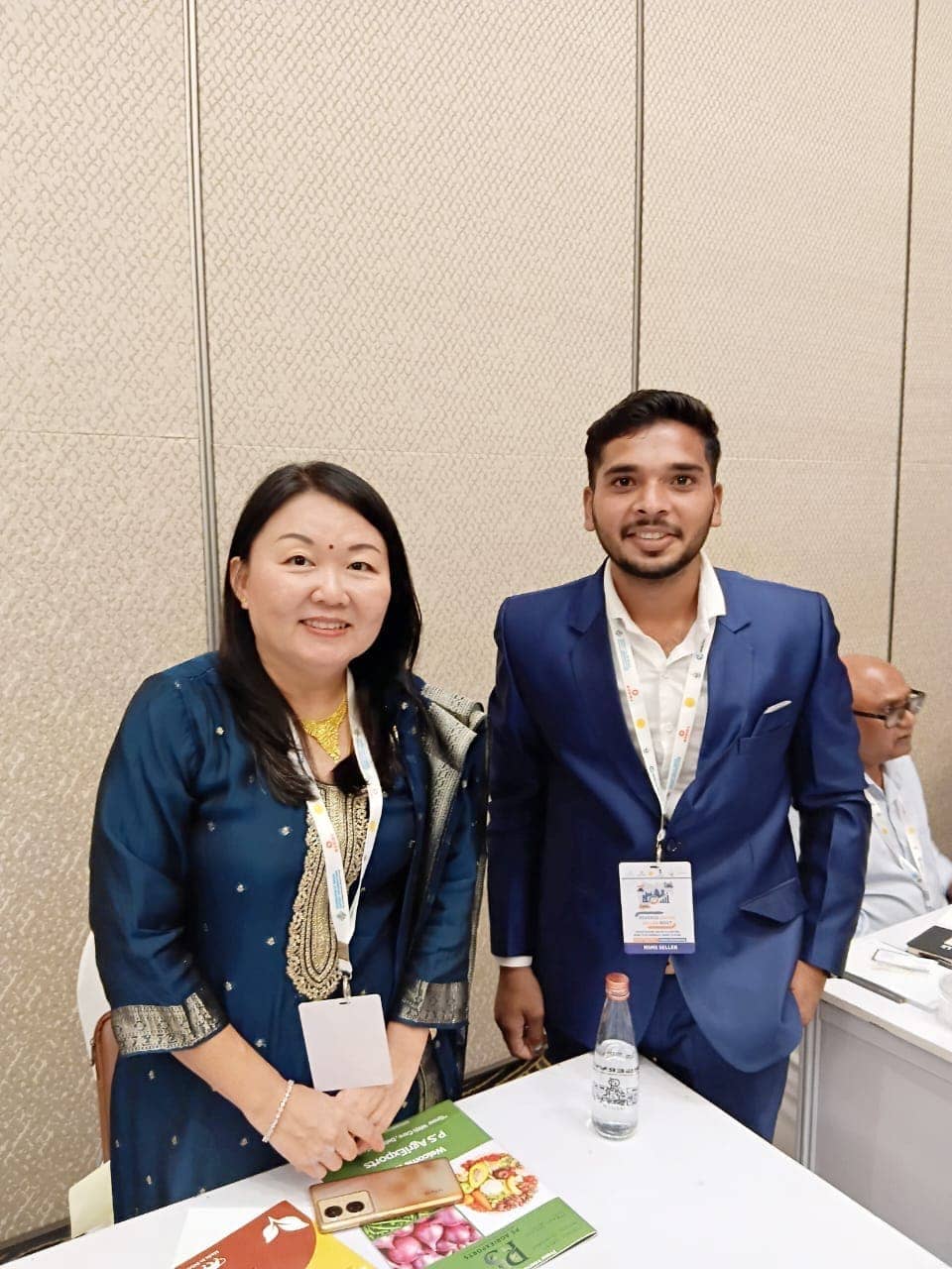 P.S AgriExports team with an international produce buyer — photo 11