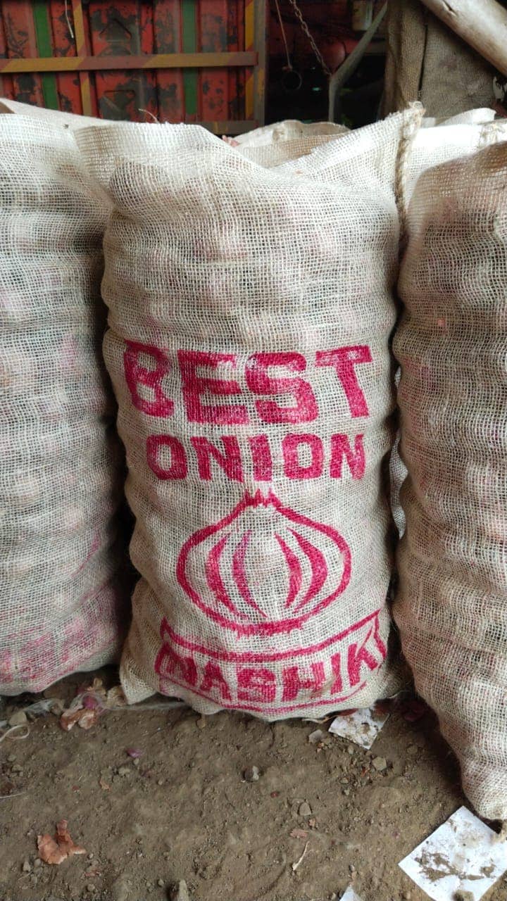 Fresh export-grade Indian fruits and vegetables graded for export — photo 31